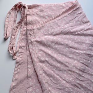 Brandy Melville wrap skirt!!